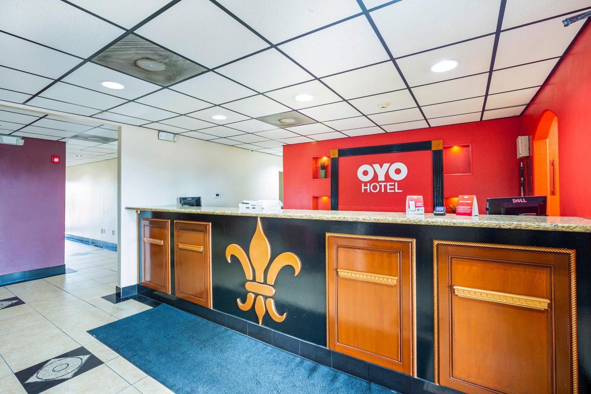 Oyo Hotel Lsu Порт-Аллен Екстер'єр фото